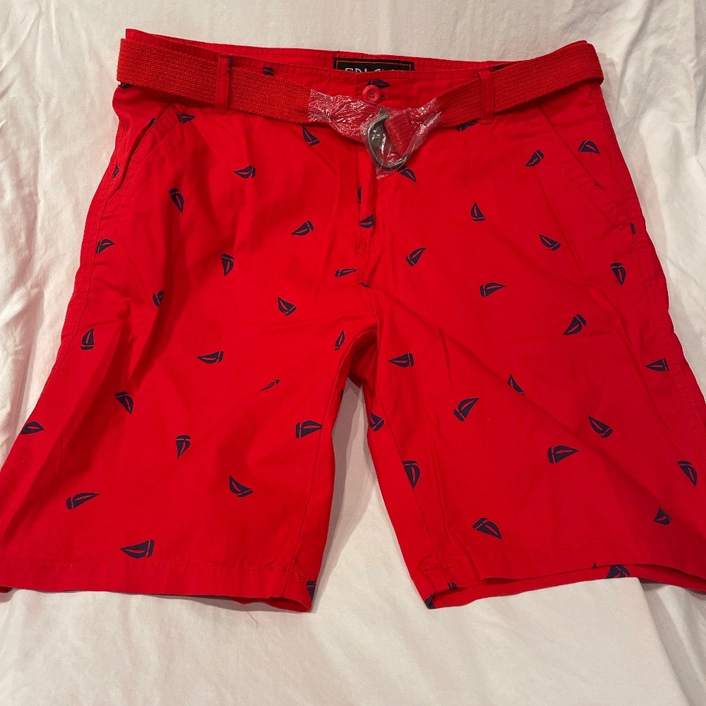 Men’s Chino Shorts L BNWT